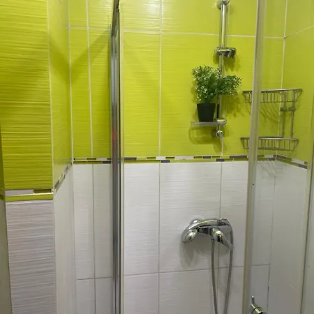 Big With 3 Bdrm Ultracentral Boekarest