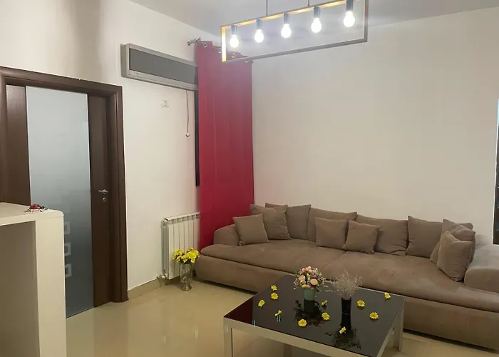 Big With 3 Bdrm Ultracentral