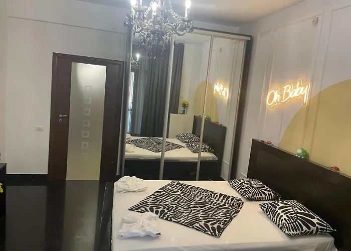 Apartmán Big With 3 Bdrm Ultracentral *