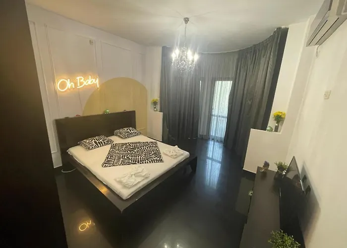 Apartman Big With 3 Bdrm Ultracentral