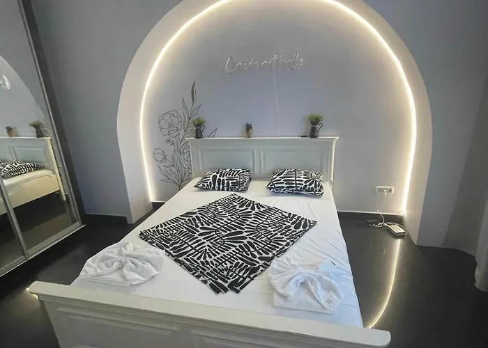 Big With 3 Bdrm Ultracentral *