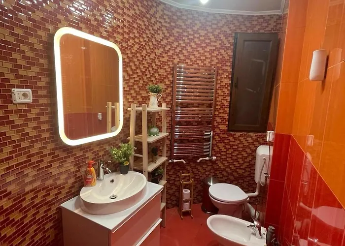 Apartament Big With 3 Bdrm Ultracentral Bucureşti