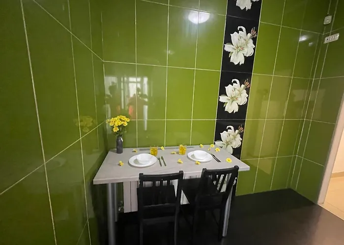 Big With 3 Bdrm Ultracentral * Bukarest