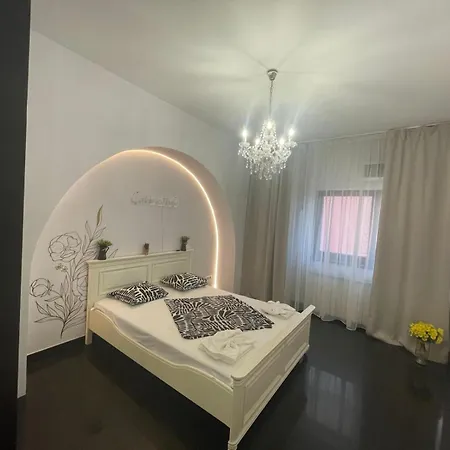 Apartment Big With 3 Bdrm Ultracentral Bucharest